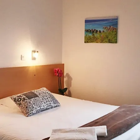Hotel Fasthotel Memorial